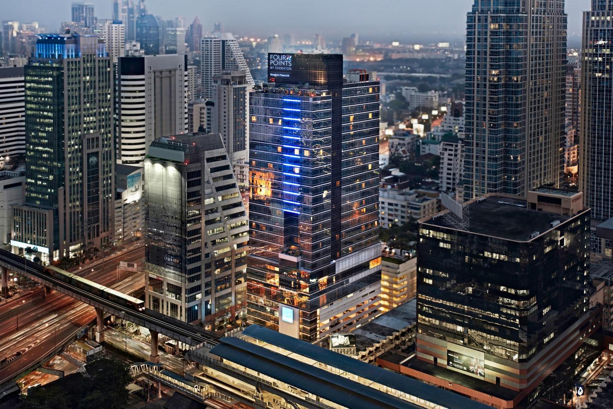 Four Points By Sheraton Bangkok Ploenchit - Formerly Novotel Bangkok Ploenchit Exterior foto